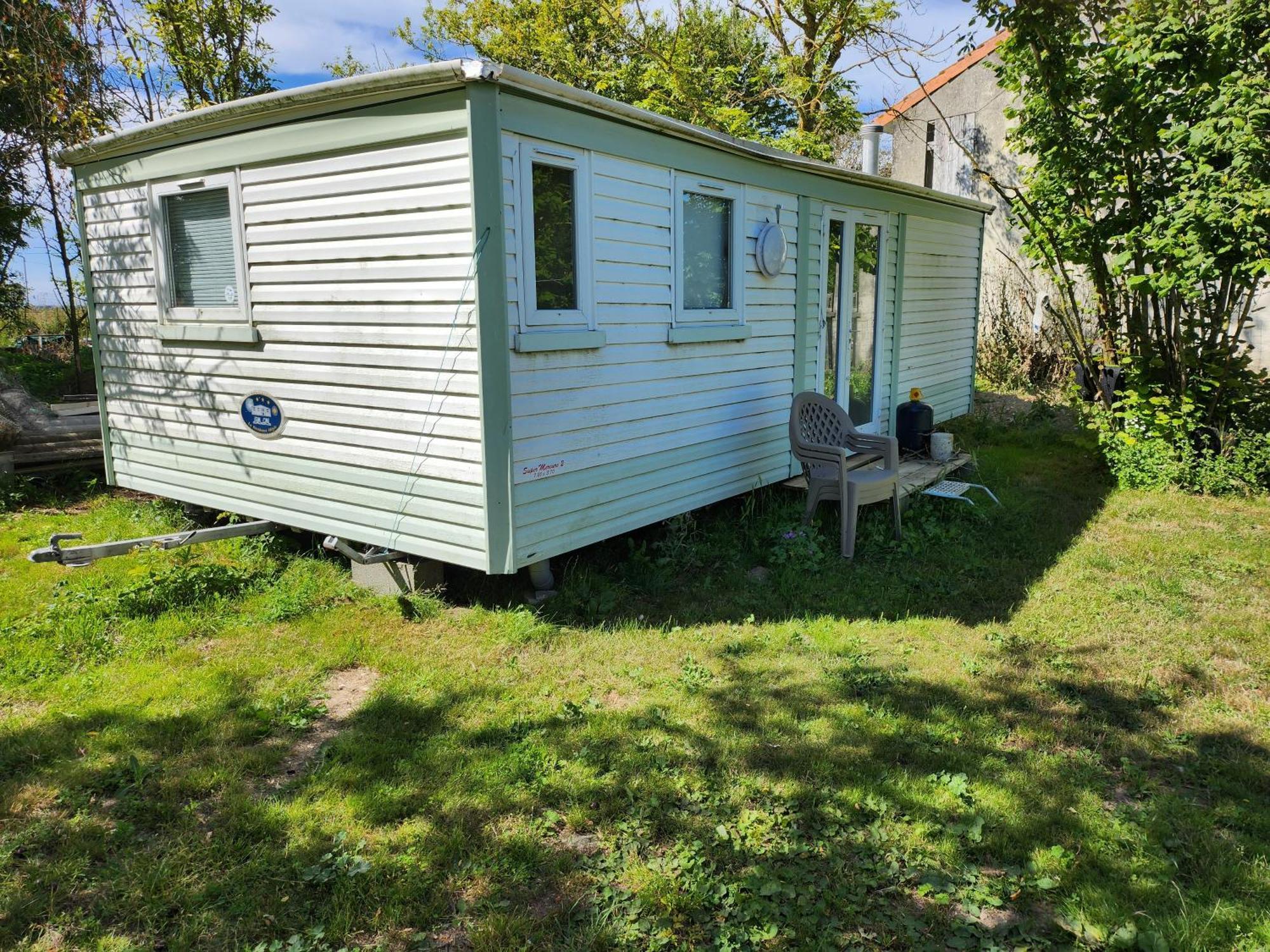 Chambres, Table D'Hotes Et Gites Les Mesanges Saint-Jean-de-Sauves Екстериор снимка