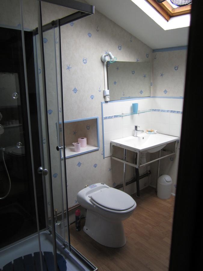 Chambres, Table D'Hotes Et Gites Les Mesanges Saint-Jean-de-Sauves Екстериор снимка